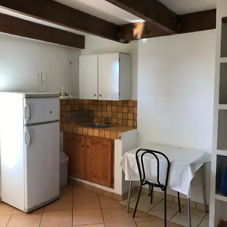 Bastide Ecurie Massilia Guest house Aubagne