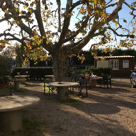 Bastide Ecurie Massilia 2* Aubagne