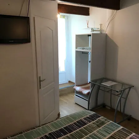 Bastide Ecurie Massilia Guest house
