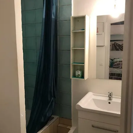 Guest house Bastide Ecurie Massilia 2*
