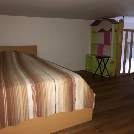 Bastide Ecurie Massilia Guest house 2*